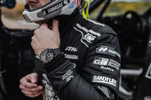 画像をギャラリービューアに読み込む, Benediktas Vanagas "Dakar" Edition VK67-650J740