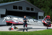 画像をギャラリービューアに読み込む, Jurgis Kairys Unlimited Aerobatics Edition 6S11-325C739
