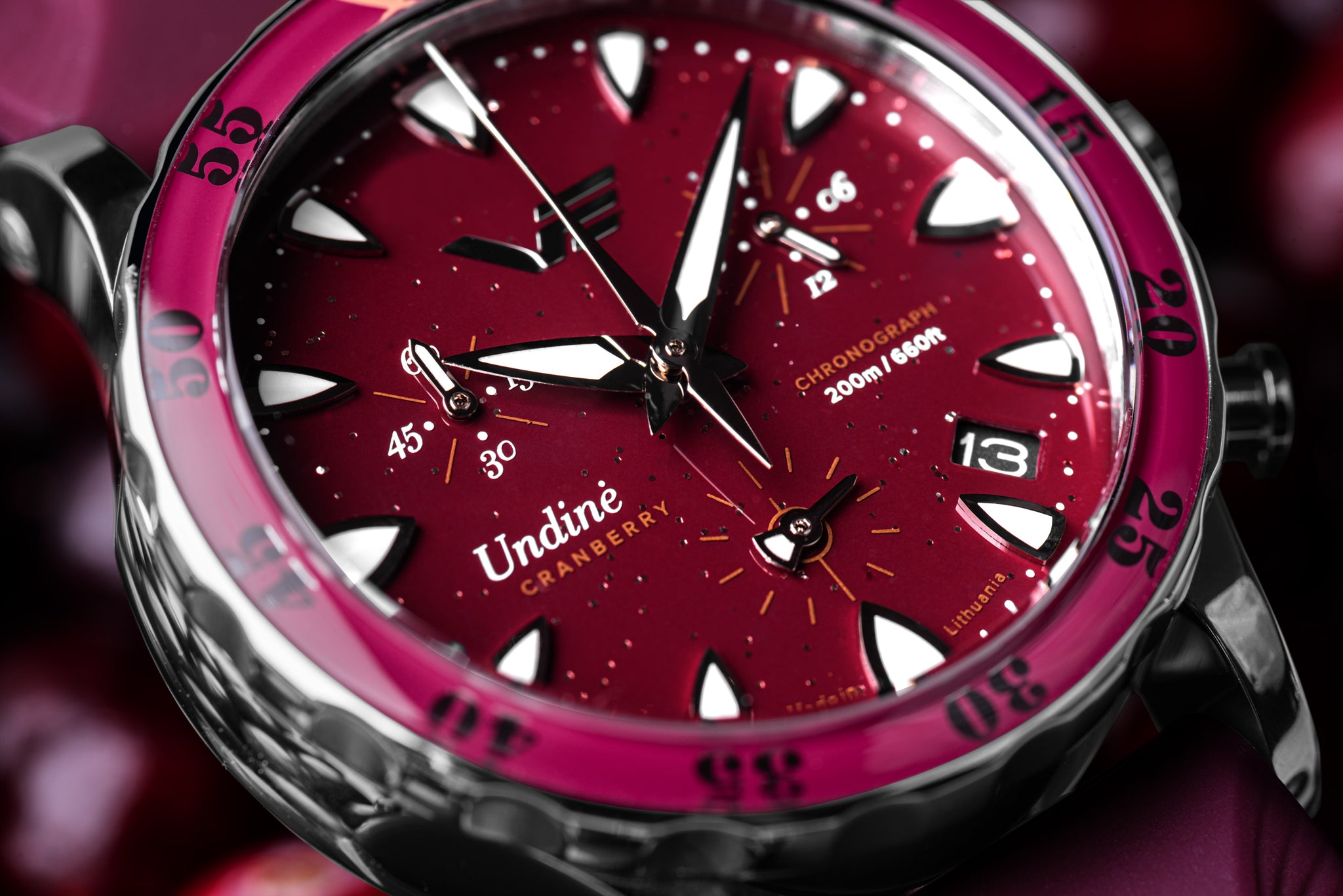Undine -Cranberry- VK68-515A774 – vostok-europe-jp