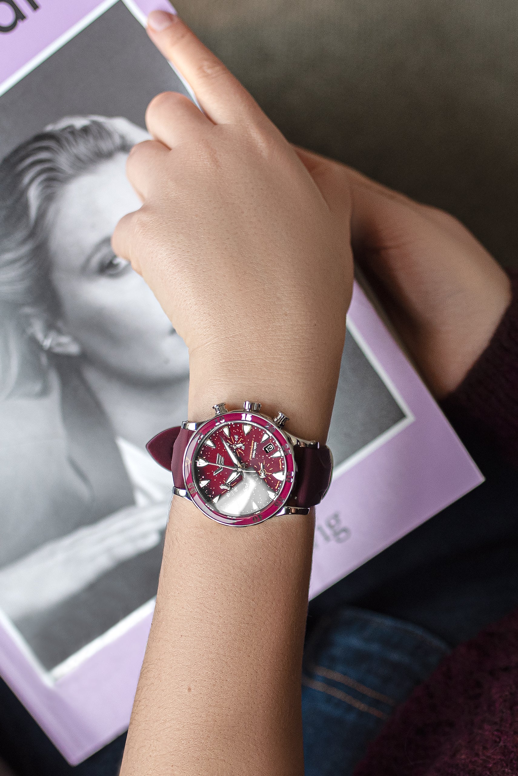 ○ Undine -Cranberry- VK68-515A774 – vostok-europe-jp